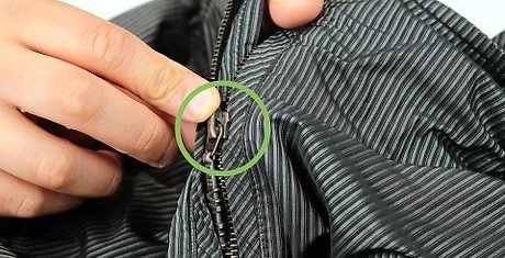 stuck zipper